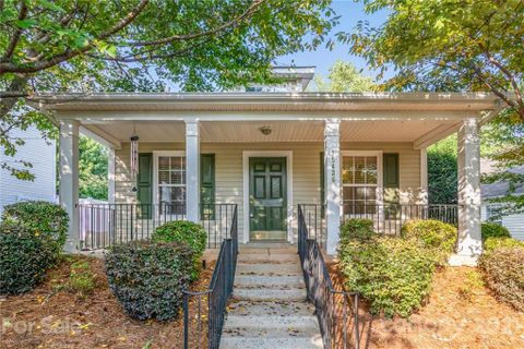 15436 Crossing Gate Drive