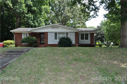 4800 Kipling Drive