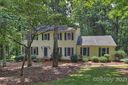 10501 Stonemede Lane sold home in Matthews, SC