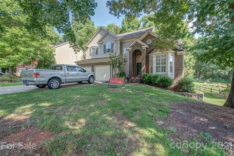 4626 Dellfield Way