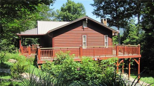 344 Croft View Drive sold home in Croft, Bakersville, NC