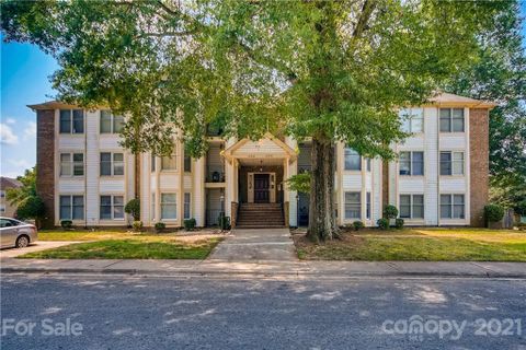 6262 Rosecroft Drive