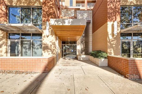 701 Royal Court 704