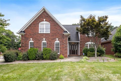 1297 Kennett Avenue sold home in Heritage Commons, Gastonia, NC