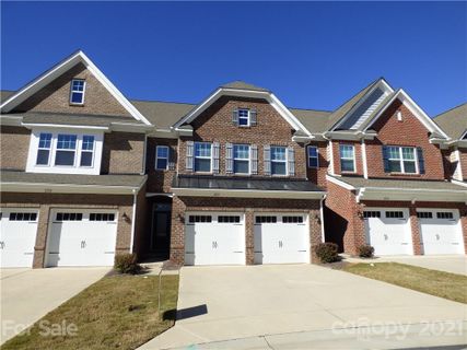 Previously sold for $347,500
