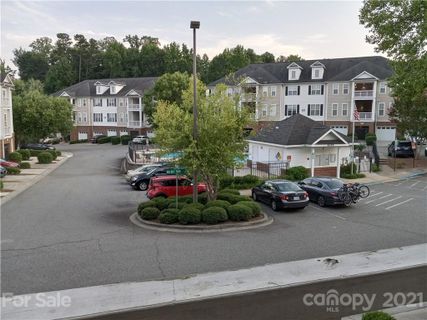 3132 Walnut Park Drive