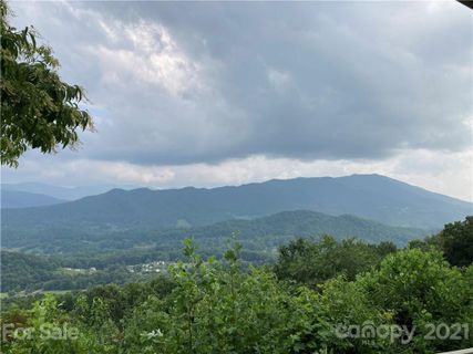 196 Glen Eagle Drive