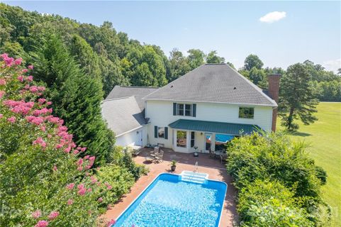 59 W Bradford Hill Road sold home in Bradford Farms, Mills River, NC