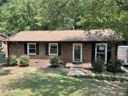 1126 Claremont Road