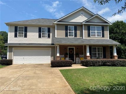6032 Fox Crossing Drive