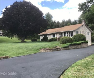 12 Beaumont Drive