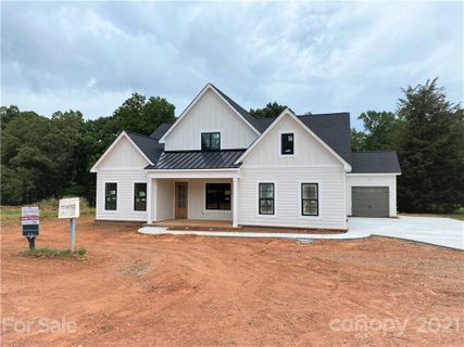 132 Cherry Crossing Lane