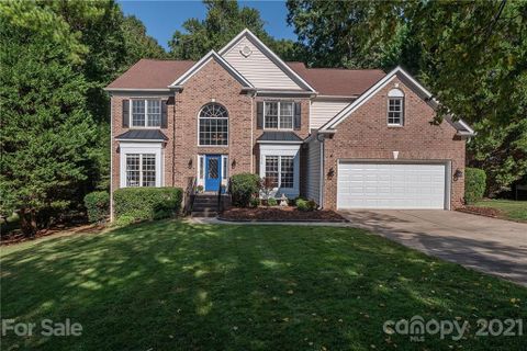 2610 Peverell Lane