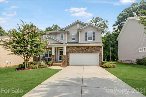 1934 Madeira Circle
