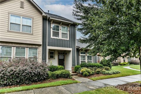 3225 Bending Birch Place