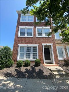 9167 Lenox Pointe Drive