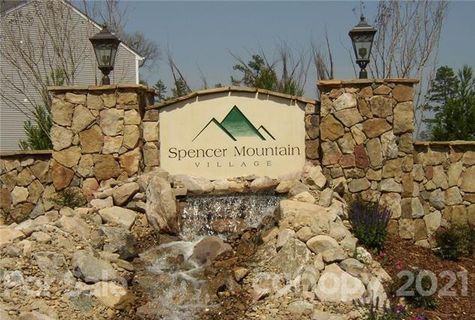 1555 Summer View Lane