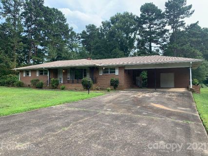 265 Lariat Circle sold home in Colonial Downs, Salisbury, NC