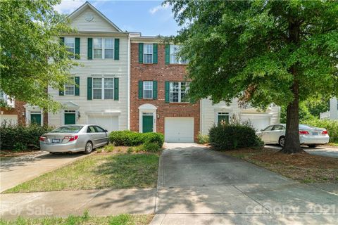 838 Tiger Lane