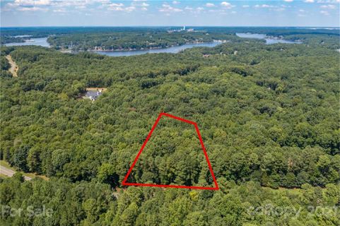 10501 Island Point Road