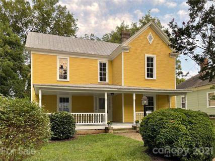 727 S Church Street sold home in Historic District, Salisbury, NC