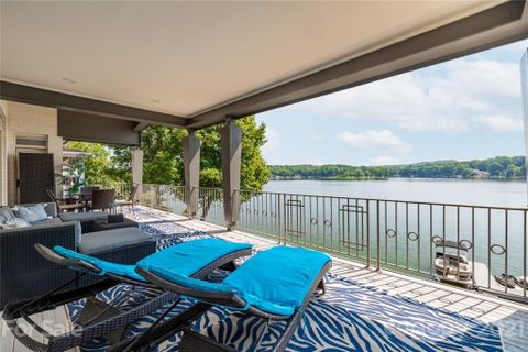 444 Allenton Ferry Drive