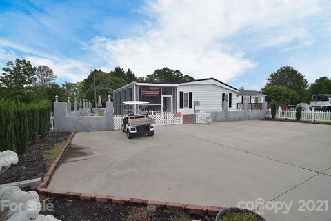 141 Dove Lane 643 & 643A