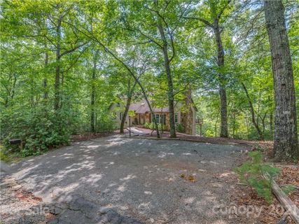 131 Forest Way