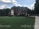 1076 Kite Court sold home in Matthews, SC