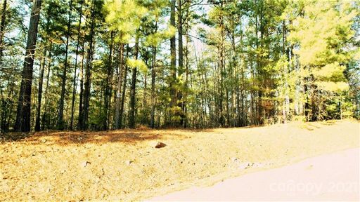 2056 Anchor Drive 106