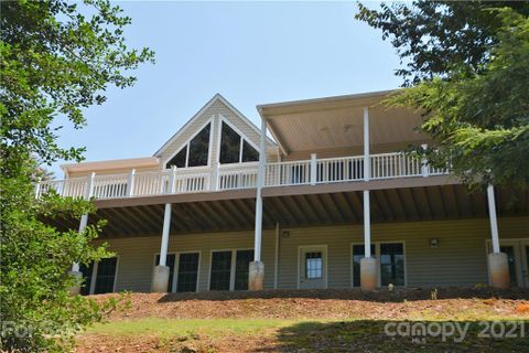 196 Eastmoor Drive