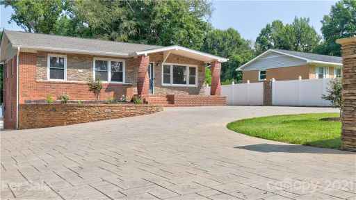 4337 Tipperary Place