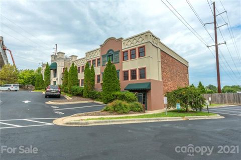 37 Hiawassee Street W303 sold home in Hiawassee, Asheville, NC