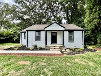 5030 Grapevine Drive
