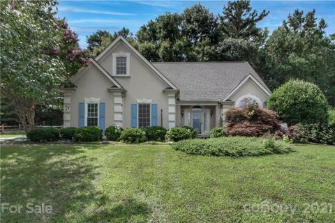 1451 Pine Needle Lane