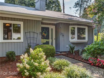 8329 Rust Wood Place