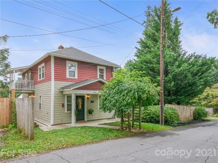 710 Marietta Street sold home in Gay Green, Asheville, NC