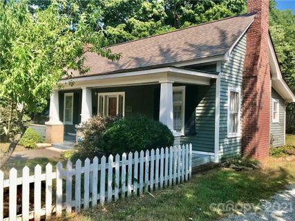 309 S Shaver Street sold home in Historic District, Salisbury, NC