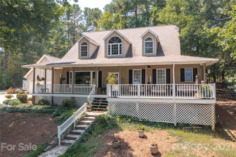 832 Kemp Road sold home in Pine Knoll Pointe, Mooresville, NC