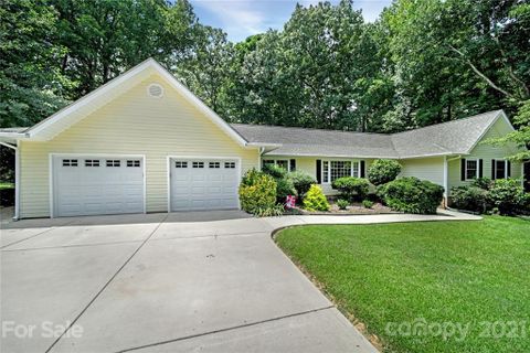 1322 Westmoreland Drive