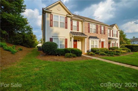 5119 Lakeridge Commons Drive