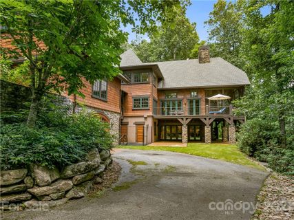 668 Walnut Valley Parkway