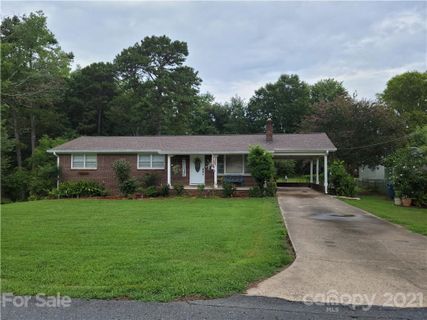 1513 36th Avenue sold home in SANDY RIDGE ACRES, Hickory, NC