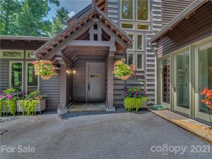 117 Prickly Briar Road