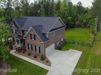3103 Foggy Hollow Lane sold home in The Bluffs, Clover, SC