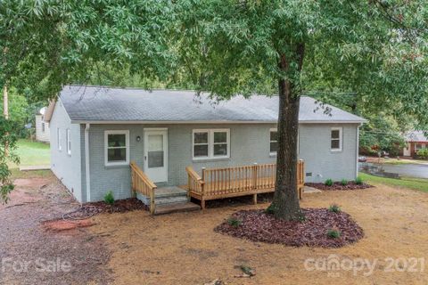 1702 Lakeview Drive sold home in Lakeview, Statesville, NC