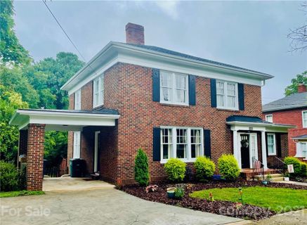 324 W Thomas Street