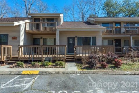 118 West Lake Drive 202