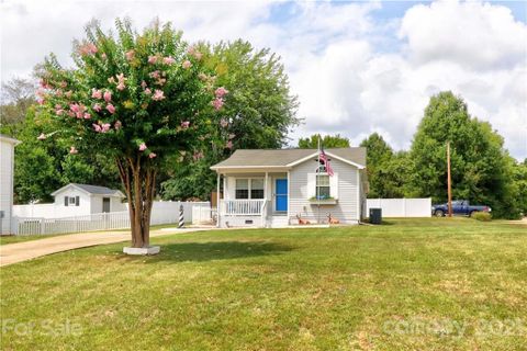 156 Mainview Drive
