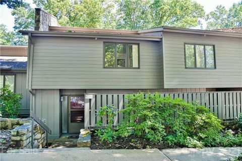 202 Crowfields Drive 3